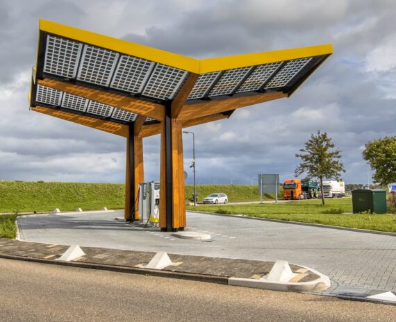electric-car-charging-station-2025-03-23-22-49-03-utc (1)